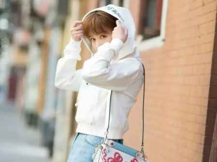 春天穿搭全攻略：这样穿暖和又时髦还不怕温差