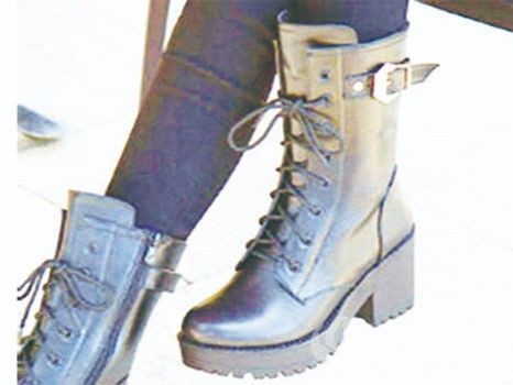 马丁靴配外套的万能公式 穿对瞬间提升气质档次