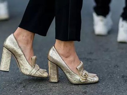 通勤路上的足下之战 选对鞋才是真赢家