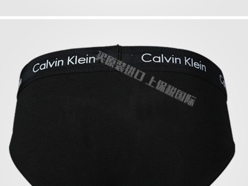 解密卡尔文克莱恩，不只是内衣的极简时尚帝国