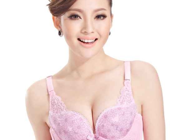 内衣江湖争霸战：告别钢圈勒痕，今年最值得投资的舒适文胸都在这了！