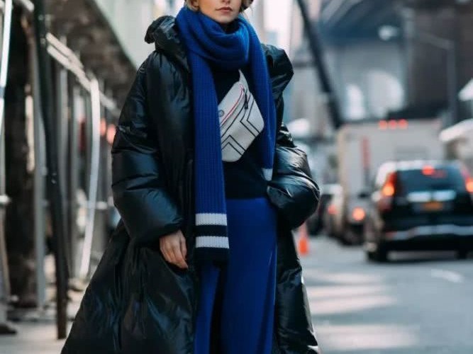 黑色羽绒服配什么围巾才不显沉闷穿出彩