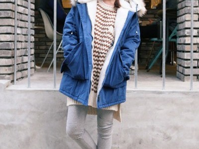 蓝色衣服配色全攻略穿出时髦感