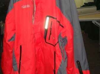 哥伦比亚衣裳到底啥水平？从国家品牌到户外巨头一次捋明白