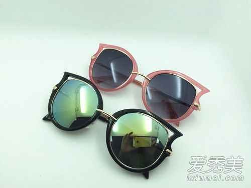 圆脸墨镜挑选全攻略，选对款式瞬间显瘦又时髦