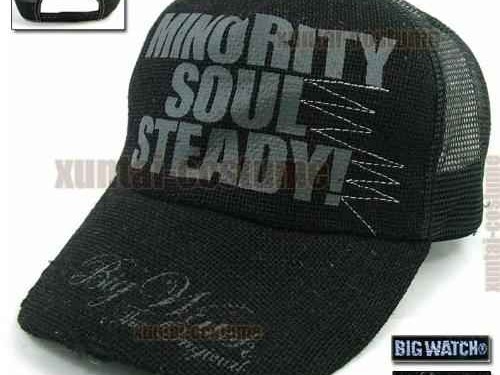 帽子颜色选对，颜值直接翻倍！这些配色秘诀你知道吗？