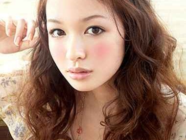 宽圆脸发型选择秘籍 瞬间提升颜值