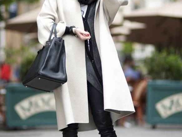 大衣下面踩什么才出彩？这几种鞋柜常客搭出冬日新花样