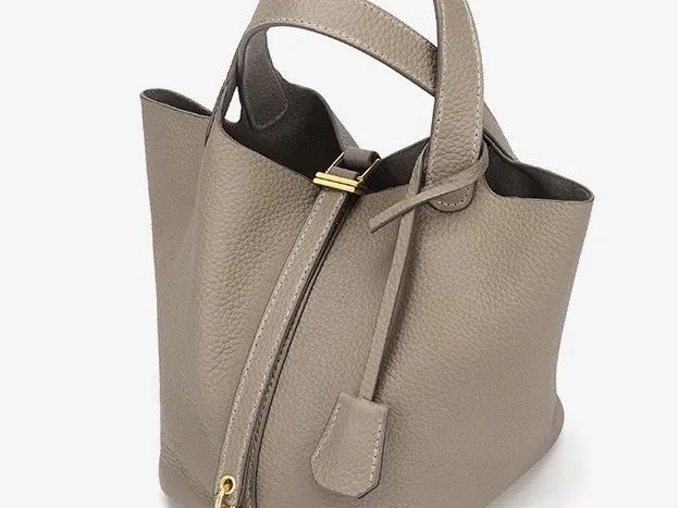 走进牛皮革的世界：你的真皮选择指南