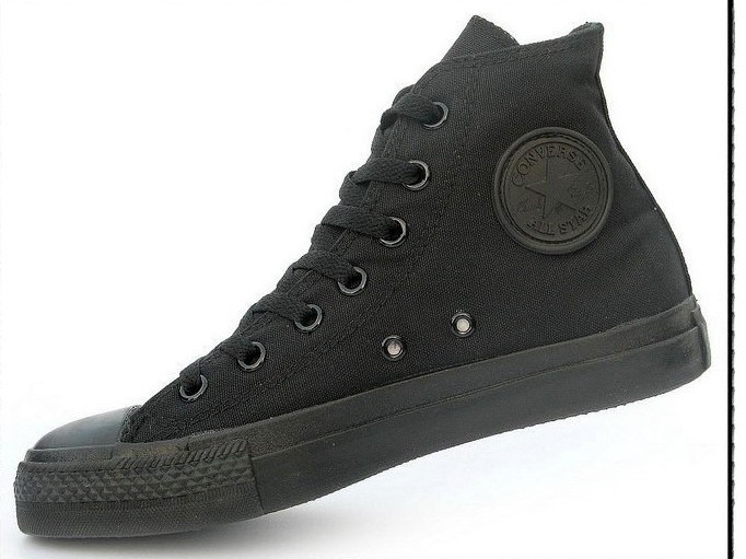 黑色板鞋配袜子别再只会穿白袜了 这些搭配思路让你时髦翻倍